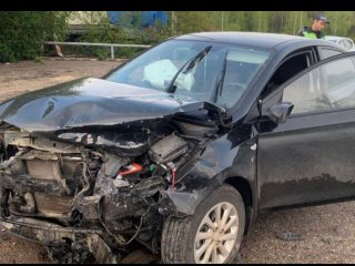 Три человека с двумя детьми пострадали в аварии в городе Башкирии