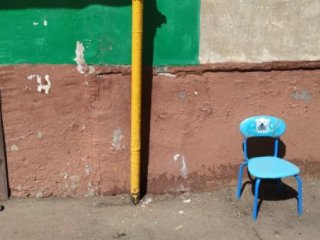 В Уфе 9-летняя девочка застряла между трубой и стеной