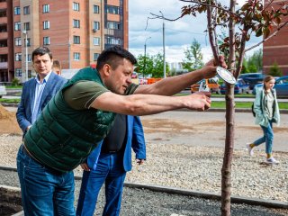 В Уфе благоустраивают скверы, парки и аллеи