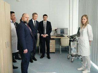 «Особый день»: глава Башкирии поздравил медиков с профессиональным праздником