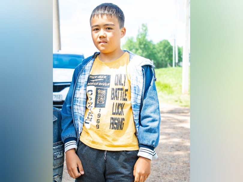 В Башкирии 12-летний мальчик спас тонущих отца с сыном В Башкирии 12-летний мальчик спас тонущих отца с сыном