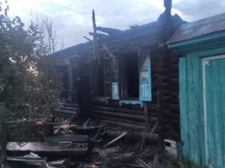 В Башкирии нашли тело 61-летнего мужчины в сгоревшем доме
