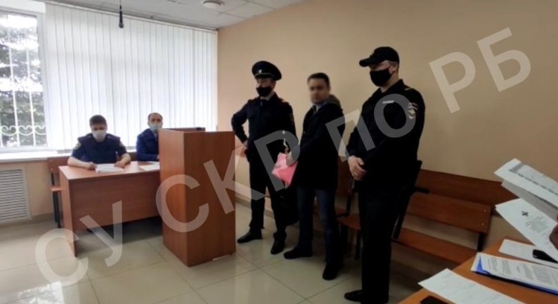 В Уфе суд взыскал с высокопоставленного сотрудника МВД 6,7 млн рублей В Уфе суд взыскал с высокопоставленного сотрудника МВД 6,7 млн рублей