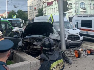 В Уфе в массовом ДТП пострадали восемь человек