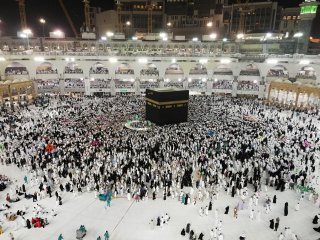 Житель Башкирии выплатил детям 700 тысяч рублей, чтобы поехать в Мекку