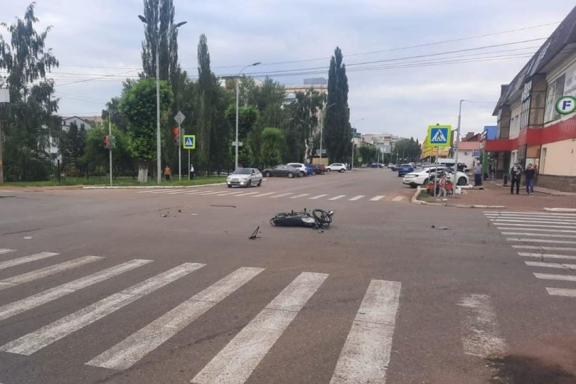 В Башкирии 15-летний подросток попал в больницу после ДТП В Башкирии 15-летний подросток попал в больницу после ДТП