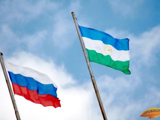 Флешмобы, автопробег и мастер-классы: как в Уфе отметят День флага России