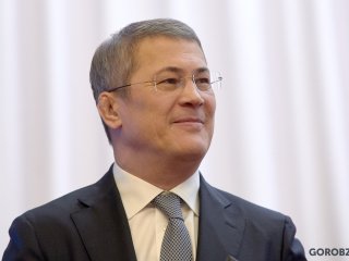 Радий Хабиров наградил военнослужащего из Башкирии медалью Жукова