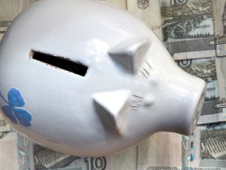 В Башкирии пенсионер приютил молодую женщину и лишился денег
