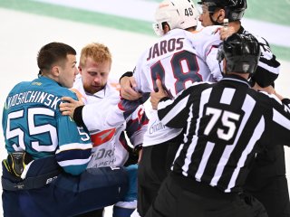В матче «Сочи» – «Авангард» произошла драка пять на пять (ВИДЕО)