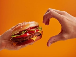 В Уфе открылись сразу три ресторана «Вкусно – и точка»