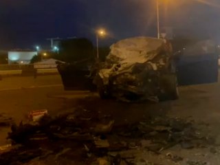 Появилось видео с места смертельной аварии в Уфе, где BMW вылетела с моста