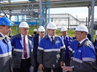 Радий Хабиров поздравил с праздником работников нефтяной и газовой промышленности