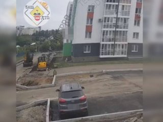 В Уфе женщина погибла после падения на козырек многоэтажки