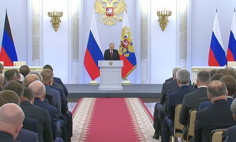 Владимир Путин подписал договоры о вхождении в состав России ДНР, ЛНР, Херсонской и Запорожской областей