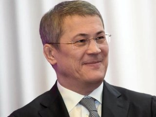 Глава Башкирии поздравил работников профсоюзов с профессиональным праздником