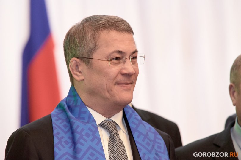 Радий Хабиров поздравил жителей с Днем народного единства трогательным видео Радий Хабиров поздравил жителей с Днем народного единства трогательным видео