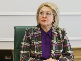 Сенатор от Башкирии опровергла информацию об идее разблокировать Instagram и Facebook