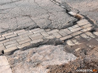 Жители Башкирии по-прежнему чаще всего жалуются на состояние дорог