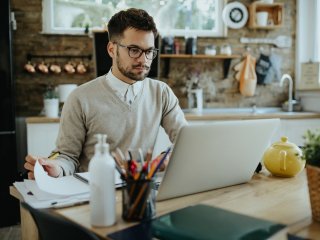 Более половины опрошенных уфимцев выбирают удаленный формат работы – исследование билайн