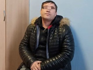 В Уфе нарушивший правила стоянки водитель попался с поддельными правами