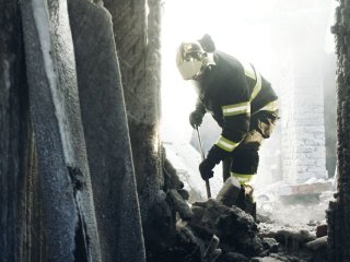 Шесть жителей сгоревшего дома на улице Сазонова в Уфе получили временное жилье