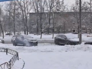В Уфе сотрудники ГИБДД предотвратили возгорание автомобиля