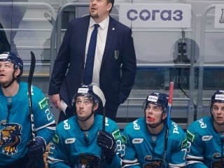 Тренер «Сочи» – о причинах поражения от «Салавата», замене вратаря и первой шайбе Мачулина в КХЛ