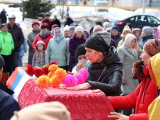 «Был добрым, отзывчивым парнем» – в Башкирии прошел траурный митинг по погибшему Владимиру Тарасевичу