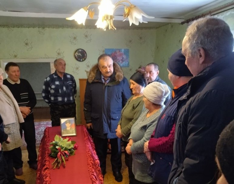 «Он любил жизнь» – в Башкирии простились с 28-летним вагнеровцем Артемием Петровым «Он любил жизнь» – в Башкирии простились с 28-летним вагнеровцем Артемием Петровым