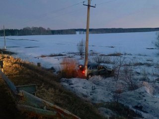 Пьяный водитель опрокинулся в кювет в Башкирии
