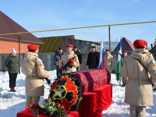 «У бойца остался сын» – в Башкирии простились с «вагнеровцем» Рамилем Давлетшиным, погибшим в ходе СВО