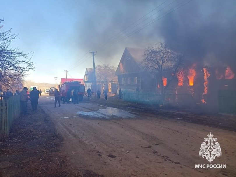 В Башкирии потушили пожар на четырех участках В Башкирии потушили пожар на четырех участках