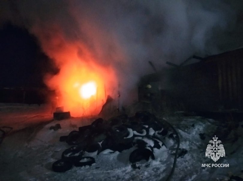 В сгоревшей бытовке в Башкирии найдено тело мужчины В сгоревшей бытовке в Башкирии найдено тело мужчины