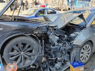 Четыре человека госпитализированы после массового ДТП в Уфе с участием пешеходов