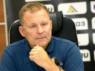Чижов высказался о продлении контракта со Шмелевым