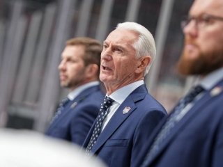 Главный тренер «Ак Барса» объяснил, за счет чего удалось перевернуть игру с «Авангардом» 
