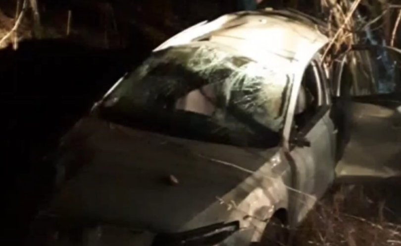 На дороге в Башкирии опрокинулся автомобиль, пострадали дети На дороге в Башкирии опрокинулся автомобиль, пострадали дети