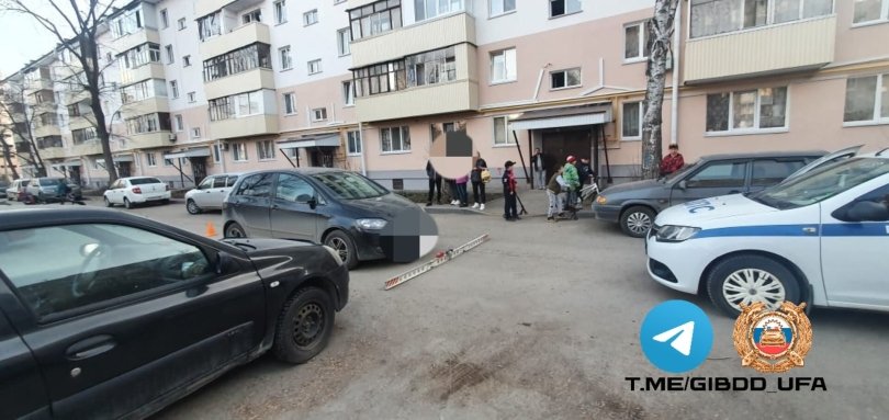В Уфе шестилетний ребенок попал под колеса иномарки В Уфе шестилетний ребенок попал под колеса иномарки