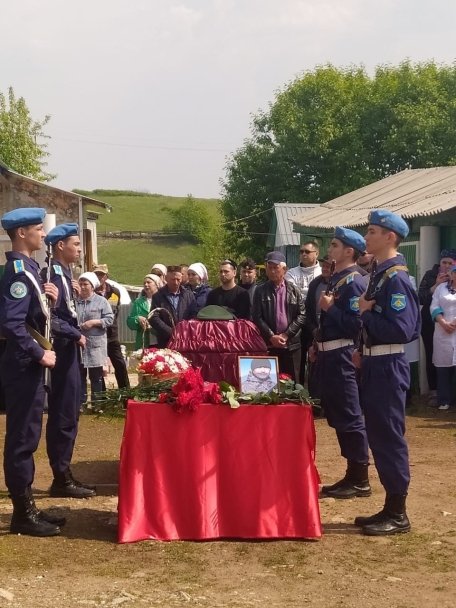 В ходе СВО погиб мобилизованный из Башкирии Айдар Хуснутдинов В ходе СВО погиб мобилизованный из Башкирии Айдар Хуснутдинов