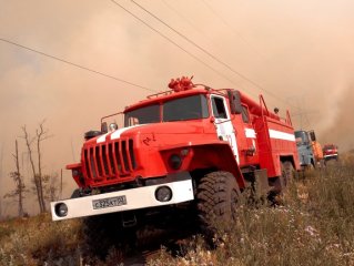 «Жуткая жара стоит» — Радий Хабиров призвал контролировать ситуацию с пожарами