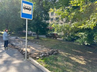 В центре Уфы снесли автобусную остановку