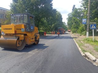 Рабочие Башкирии отремонтировали 11 км дорог в ЛНР, в планах – еще 15 км