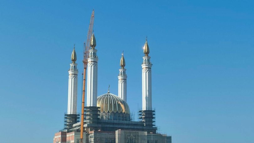 Купол минарета мечети Ар-Рахим в Уфе поставили на место Купол минарета мечети Ар-Рахим в Уфе поставили на место