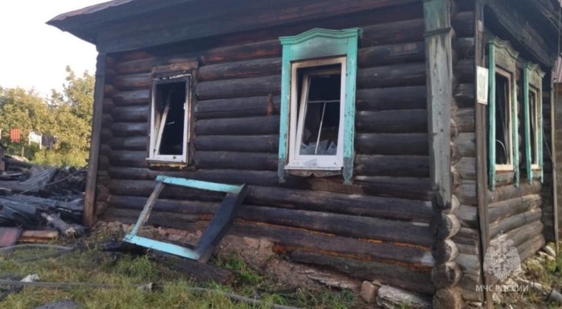 В Башкирии мужчина и женщина погибли при пожаре в доме В Башкирии мужчина и женщина погибли при пожаре в доме