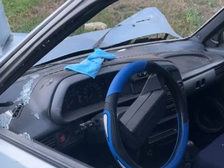 В Уфе 20-летний пьяный водитель попытался скрыться, увидев патруль, но въехал в ограждение