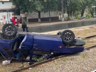 В Уфе по вине пьяного 17-летнего водителя в ДТП пострадали три человека