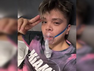 Элвин Грей сообщил о своей болезни
