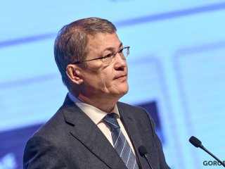 Радий Хабиров освободил от должностей трех высокопоставленных чиновников