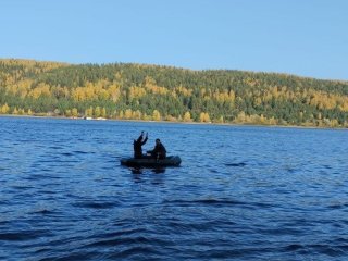 Трем мужчинам на Павловском водохранилище в Башкирии понадобилась помощь спасателей